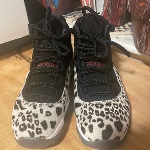 Jordan 11 Retro Animal Instinct W7.5